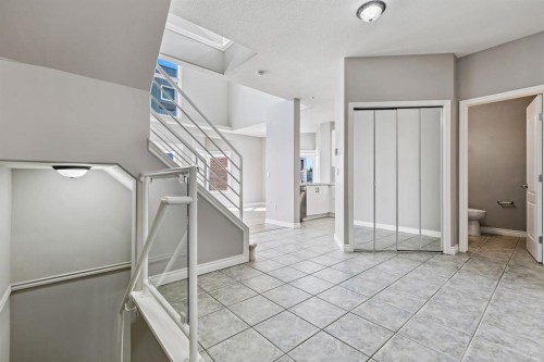 1207-1514 11 Street Sw, Calgary, AB - Indoor