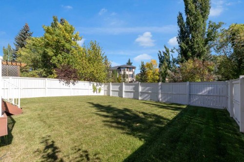 271 Mountain Park Drive Se, Calgary, AB - Outdoor With Backyard