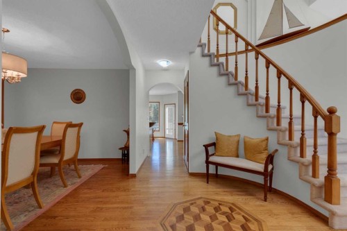 271 Mountain Park Drive Se, Calgary, AB - Indoor Photo Showing Other Room