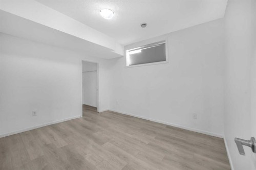 95 Redstone Heights Ne, Calgary, AB - Indoor Photo Showing Other Room