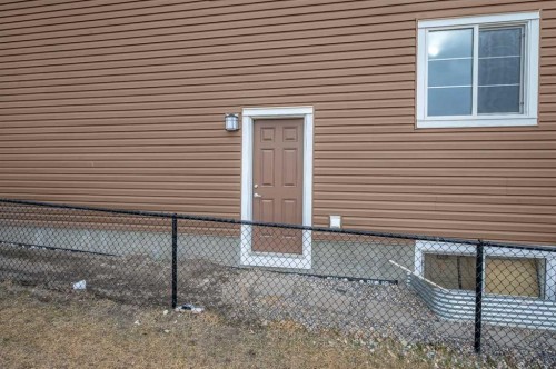 95 Redstone Heights Ne, Calgary, AB - Outdoor With Exterior