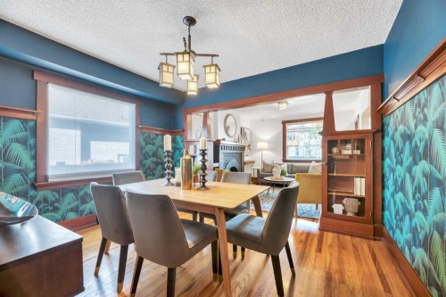 111 11 Avenue Nw, Calgary, AB - Indoor Photo Showing Dining Room