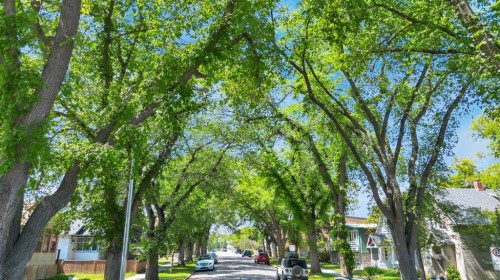 111 11 Avenue Nw, Calgary, AB - Outdoor