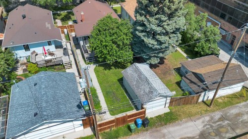 111 11 Avenue Nw, Calgary, AB - Outdoor