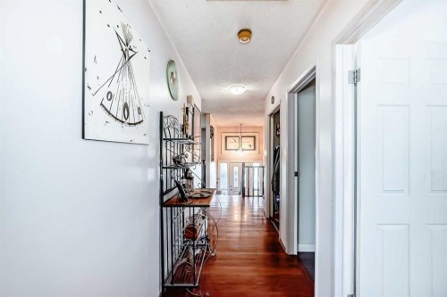 52 Castlebrook Rise Ne, Calgary, AB - Indoor Photo Showing Other Room