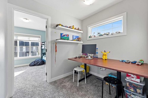 34 Coach Ridge Point Sw, Calgary, AB - Indoor Photo Showing Office