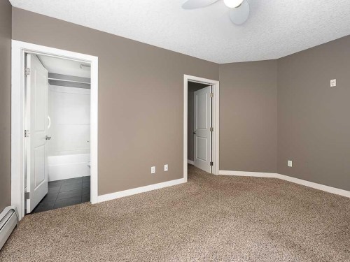 202-15207 1 Street Se, Calgary, AB - Indoor Photo Showing Other Room