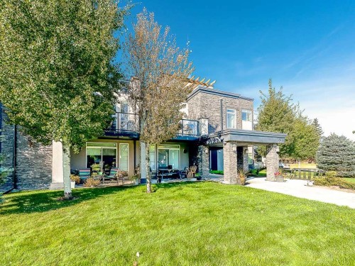 202-15207 1 Street Se, Calgary, AB - Outdoor