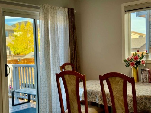 43 Bridlecrest Road Sw, Calgary, AB - Indoor