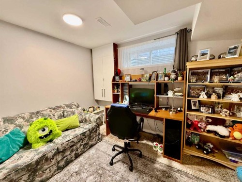 43 Bridlecrest Road Sw, Calgary, AB - Indoor Photo Showing Office