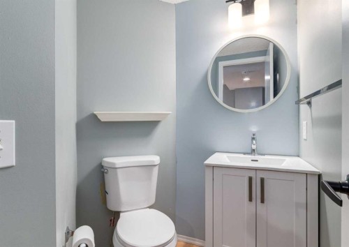 137 Tuscany Springs Way Nw, Calgary, AB - Indoor Photo Showing Bathroom