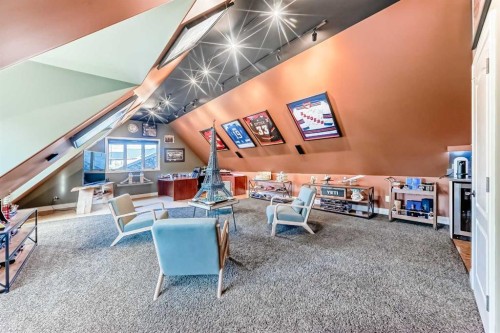 716 West Chestermere Drive, Chestermere, AB - Indoor Photo Showing Other Room