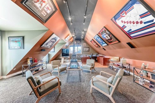 716 West Chestermere Drive, Chestermere, AB - Indoor