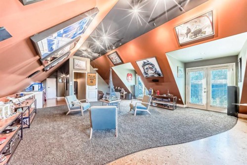 716 West Chestermere Drive, Chestermere, AB - Indoor Photo Showing Other Room