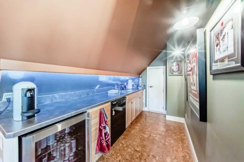 716 West Chestermere Drive, Chestermere, AB - Indoor