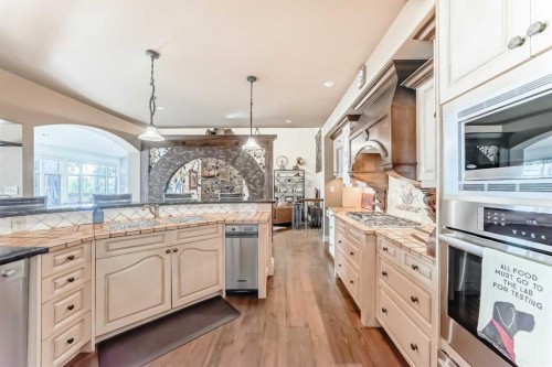 716 West Chestermere Drive, Chestermere, AB - Indoor Photo Showing Kitchen With Upgraded Kitchen