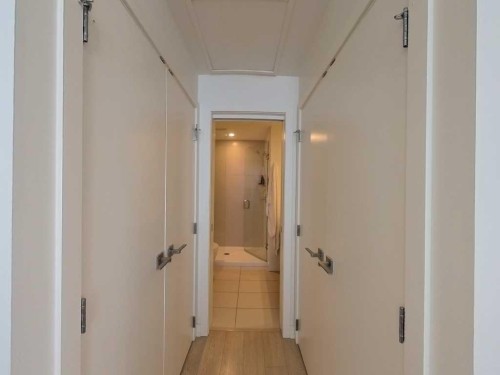 404-128 2 Street Sw, Calgary, AB - Indoor Photo Showing Other Room