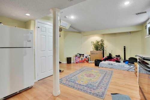 143 Taralea Gardens Ne, Calgary, AB - Indoor
