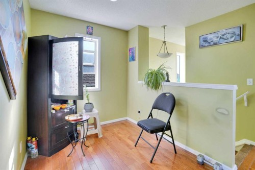 143 Taralea Gardens Ne, Calgary, AB - Indoor