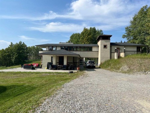 31 Williams Place, Bragg Creek, AB - Outdoor