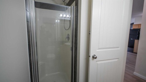 202-8 Prestwick Pond Terrace Se, Calgary, AB - Indoor Photo Showing Laundry Room