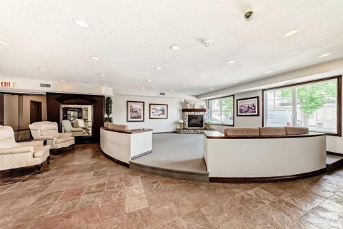 202-8 Prestwick Pond Terrace Se, Calgary, AB - Indoor