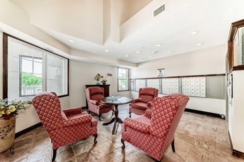 202-8 Prestwick Pond Terrace Se, Calgary, AB - Indoor