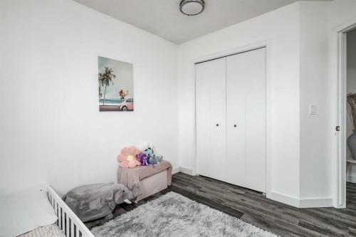 347 Whitefield Drive Ne, Calgary, AB - Indoor