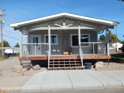 2012 20 Avenue  Bowden, AB T0M 0K0