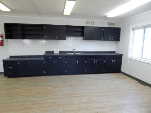 2012 20 Avenue, Bowden, AB 