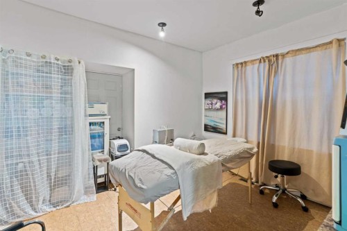 342 14 Street Nw, Calgary, AB 