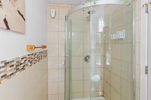 342 14 Street Nw, Calgary, AB 