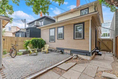 342 14 Street Nw, Calgary, AB 