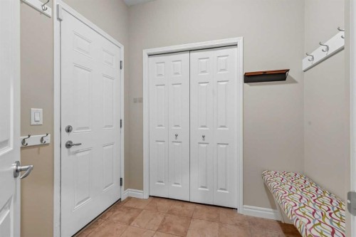 7 Panatella Close Nw, Calgary, AB - Indoor Photo Showing Other Room