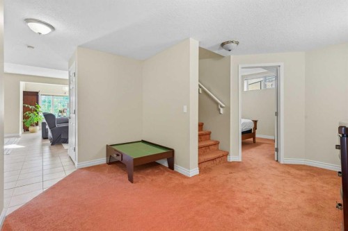 7 Panatella Close Nw, Calgary, AB - Indoor Photo Showing Other Room