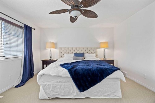83 Aspen Stone Terrace Sw, Calgary, AB - Indoor Photo Showing Bedroom
