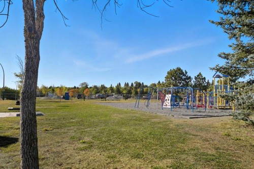 6609 19 Street Se, Calgary, AB - Outdoor With View