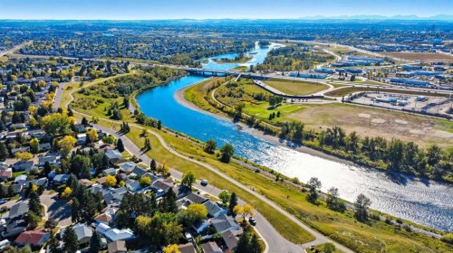 6609 19 Street Se, Calgary, AB - Outdoor With View