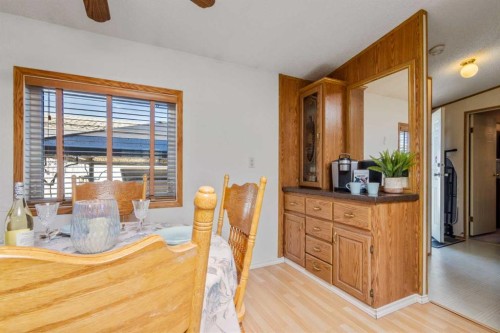 254 Erin Woods Circle Se, Calgary, AB - Indoor