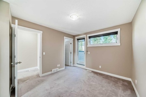 326 Covecreek Circle Ne, Calgary, AB - Indoor Photo Showing Other Room