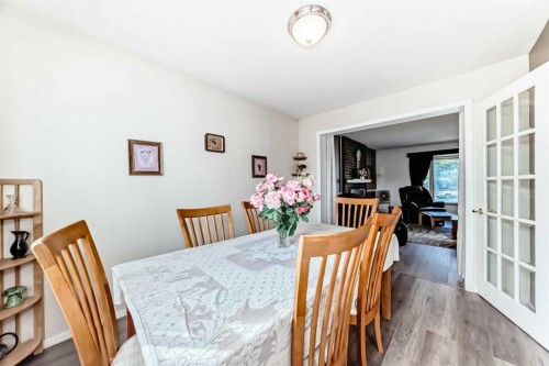 15 Whitewood Bay Ne, Calgary, AB - Indoor Photo Showing Dining Room