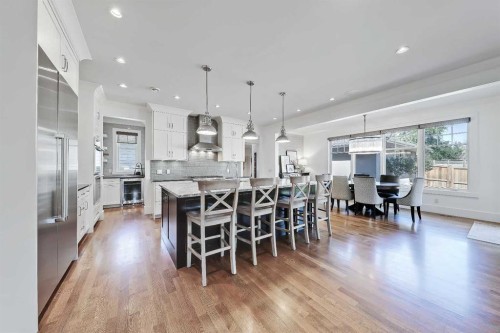 2 Granville Crescent Sw, Calgary, AB - Indoor