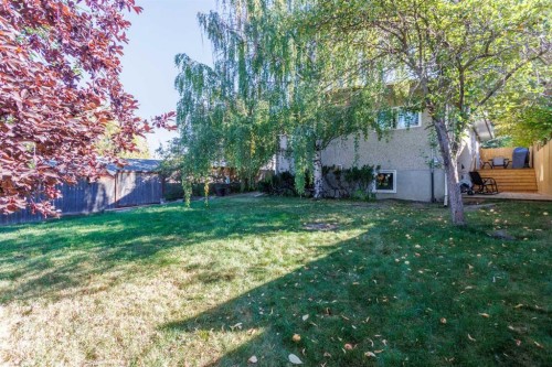 83 Brazeau Crescent Sw, Calgary, AB - Outdoor