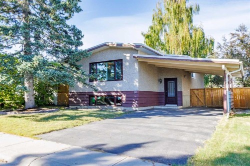 83 Brazeau Crescent Sw, Calgary, AB - Outdoor