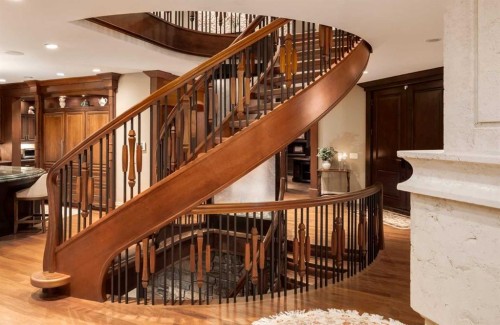 4 Aspen Ridge Bay Sw, Calgary, AB - Indoor Photo Showing Other Room