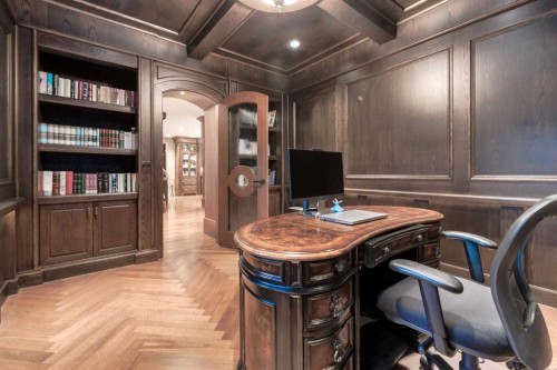 4 Aspen Ridge Bay Sw, Calgary, AB - Indoor Photo Showing Office