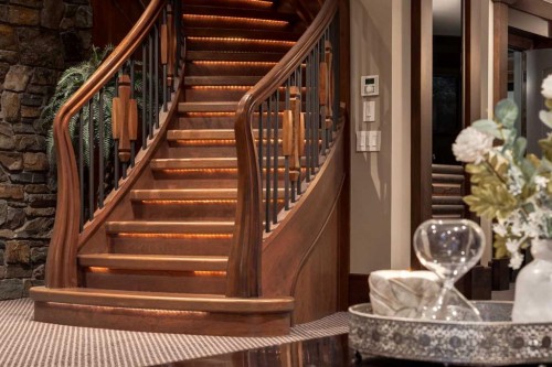 4 Aspen Ridge Bay Sw, Calgary, AB - Indoor Photo Showing Other Room