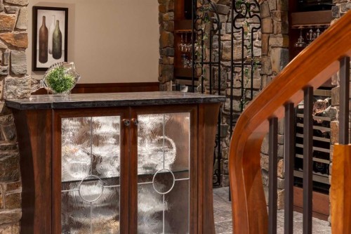 4 Aspen Ridge Bay Sw, Calgary, AB - Indoor Photo Showing Other Room