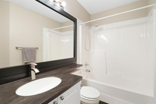 59 Panorama Hills Road Nw, Calgary, AB - Indoor Photo Showing Bathroom