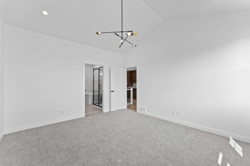 1800-15 Coopersfield Link Sw, Airdrie, AB - Indoor Photo Showing Other Room